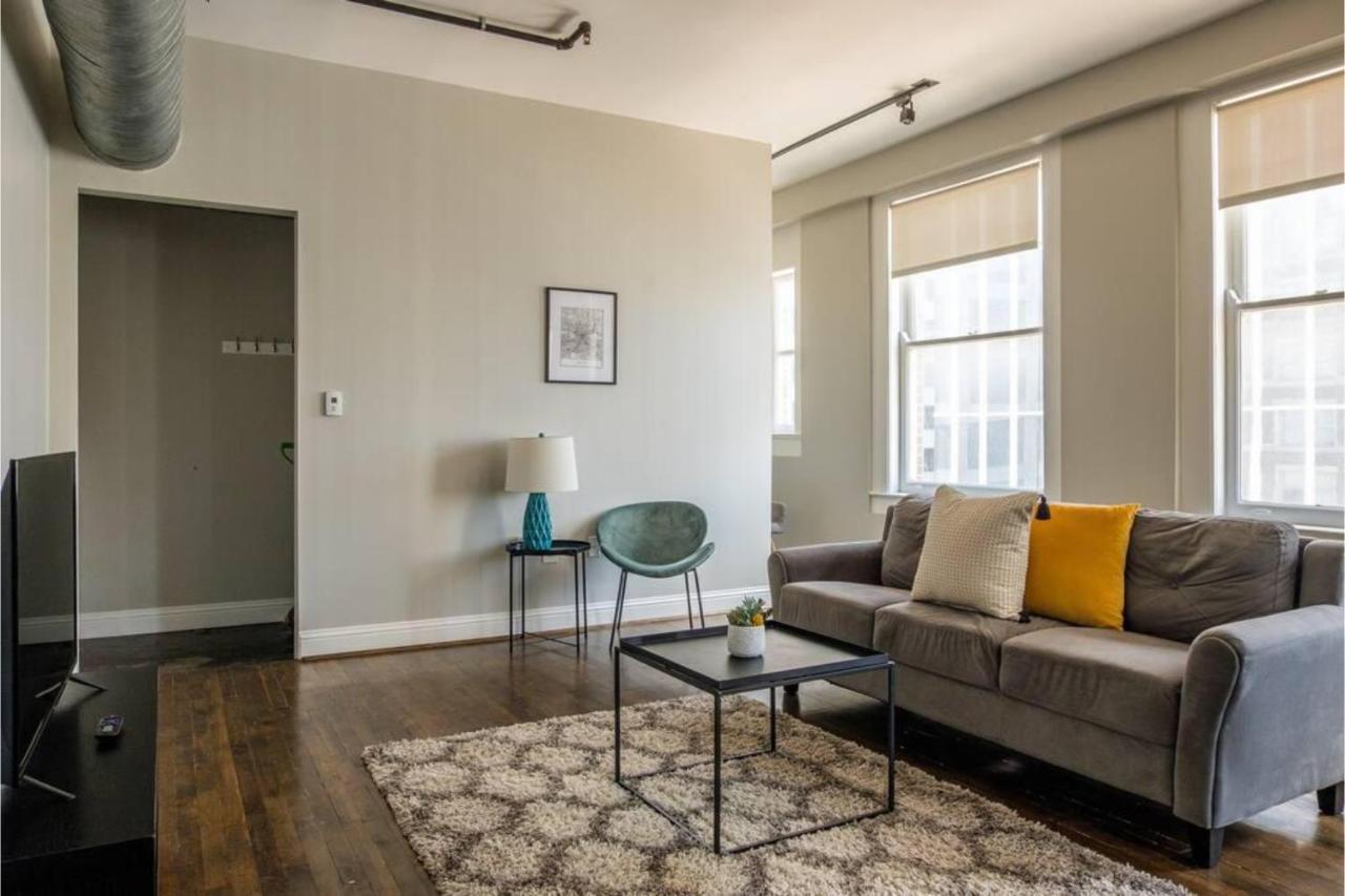 Frontdesk I The Rice Apts Downtown Houston Apartment Cameră foto